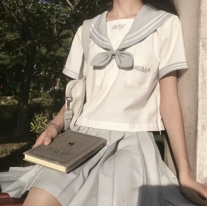 特莉丝坦娜